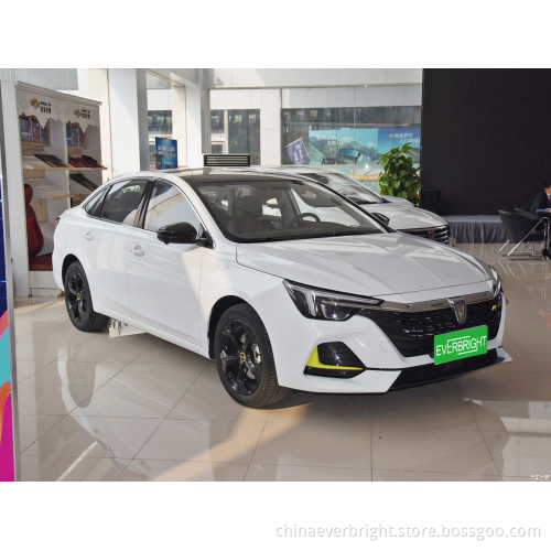 2022 New White Petrol Car Reowe i6 Max Car Sedan 210 km/h Max Speed 5.9 L Low Fuel Consumption 360 Degree Camera